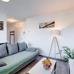 bel-appartement-lumineux-plein-centre-ville.hotels-rhonealpes.com/
